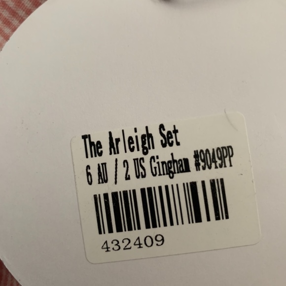 The Arleigh set - Picture 2 of 5